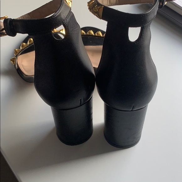 Stuart weitzman black and gold sandals - Picture 5 of 11